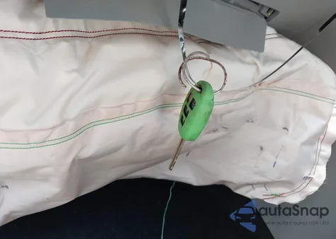 2016 Toyota Highlander Le Plus V6 from USA, damaged, VIN 5TDBKRFH9GS308702